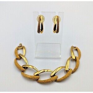Vintage Monet Gold Tone Double Texture Oval Links Set Bracelet & Earrings